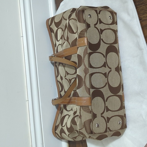 Vintage Coach Tote Bag (matching wallet and purse scarf included) - Picture 8 of 15